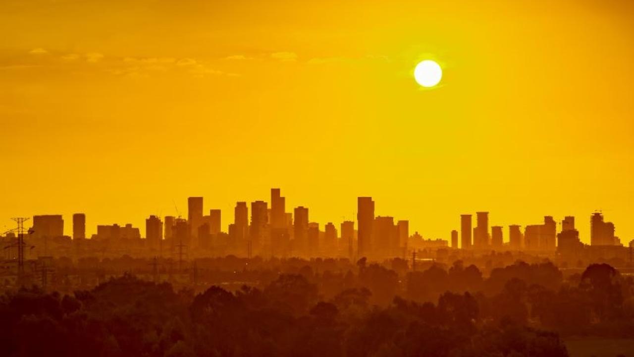 A hot city